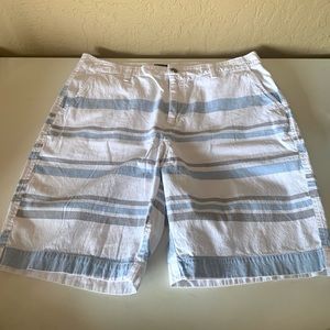 Aeropostale Men’s Striped Shorts